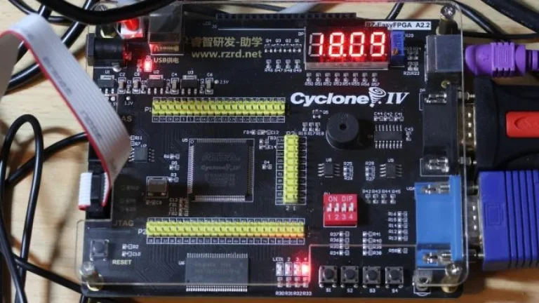 Navrhujeme a vyrábíme vlastní CPU: první pokusy s FPGA