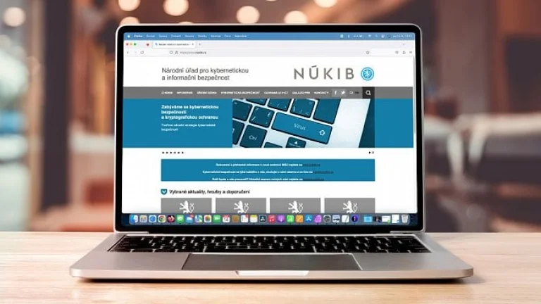Regulace podle NIS2: Utajený Portál NÚKIB si zatím vybírá uživatele a nepodporuje IPv6