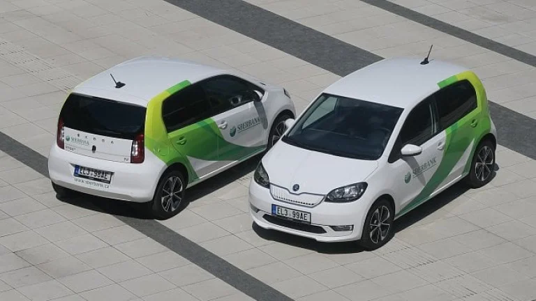Sberbank už neotevře, úřady to řeší. Co bude dál?