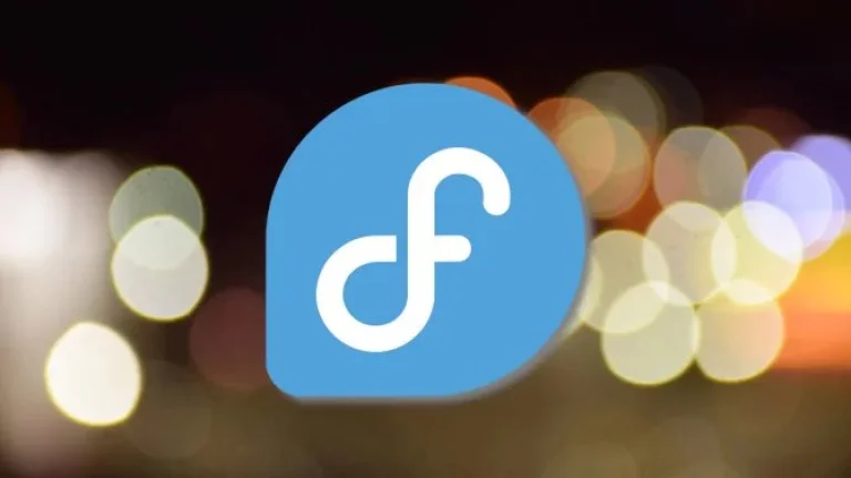 Fedora diskutuje zrušení podpory i686, Ubuntu přidává varování o spotřebě