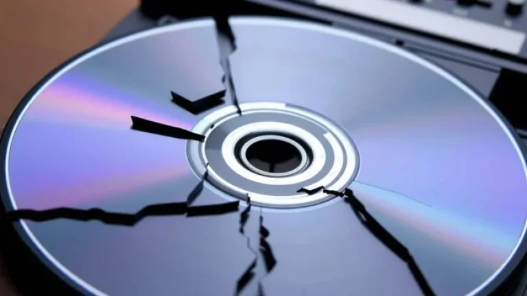Novinky ve vývoji Linuxu: nové verze posledních jader řeší chybu AMD TSA, Snapdragony X zrychlí