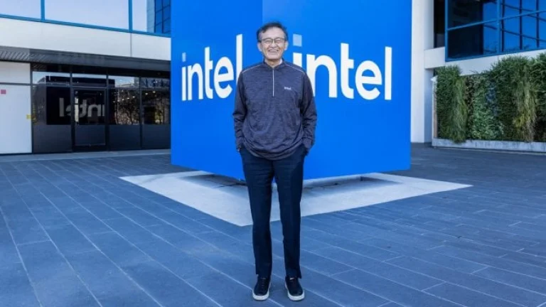 Google zase v ČR nezaplatil skoro žádné daně, AI vytvořená na počítači z Kutné Hory, Intel si přestal lhát