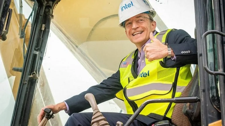 Proč je Intel v úpadku? Firmu rozložili neschopní manažeři a jejich fatálně špatná rozhodnutí