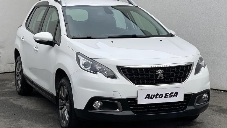 Peugeot 2008 1.2 PT 