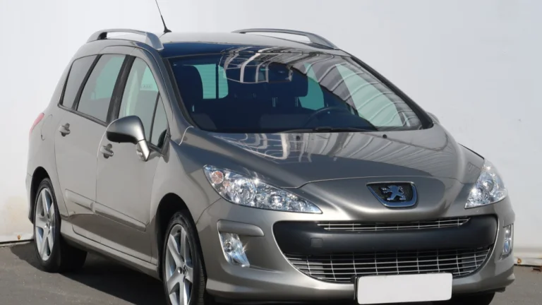 Peugeot 308, 2010