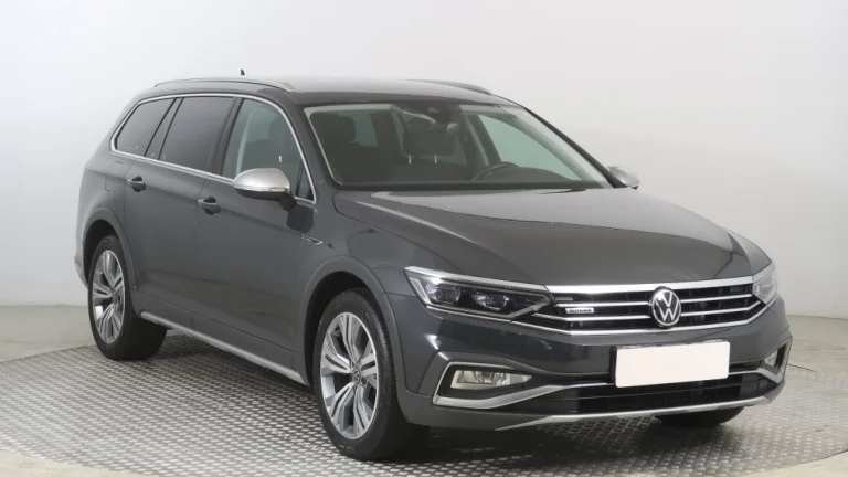 Volkswagen Passat, 2021