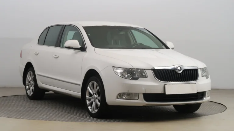 Škoda Superb, 2012