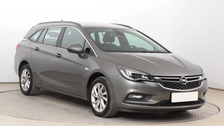 Opel Astra, 2019