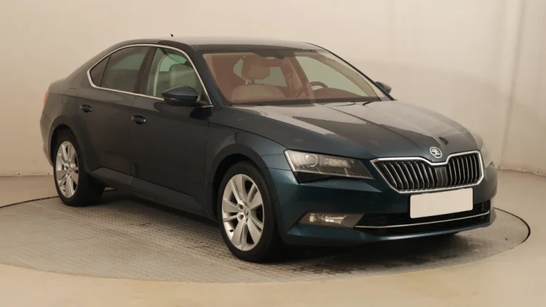 Škoda Superb, 2015