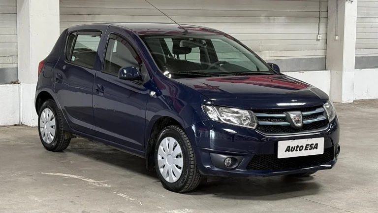 Dacia Sandero 1.2i 