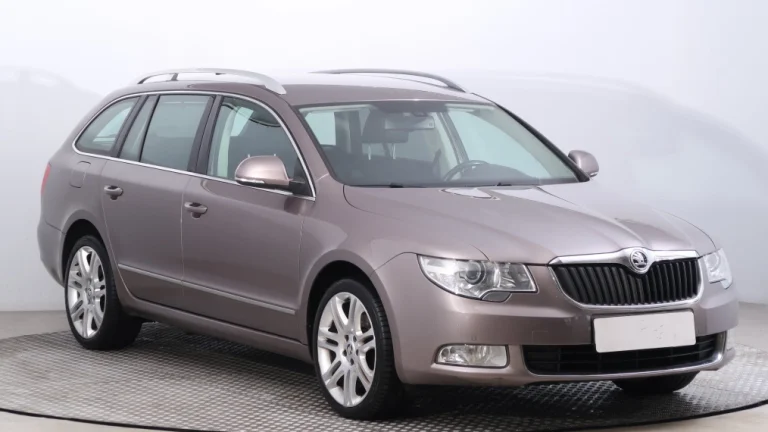 Škoda Superb, 2010