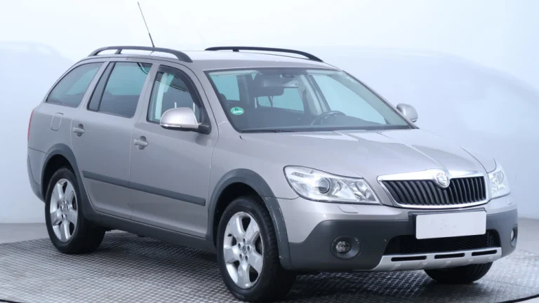 Škoda Octavia Scout, 2012