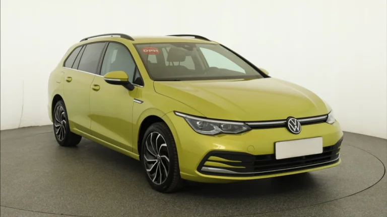 Volkswagen Golf, 2021