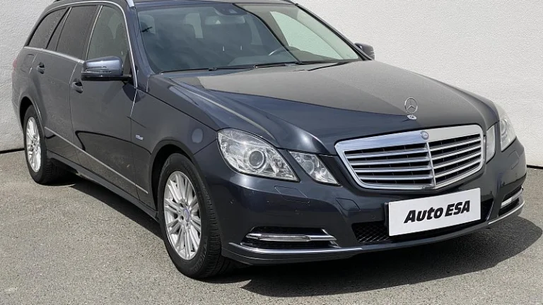 Mercedes-Benz Třída E 2.2CDi 
