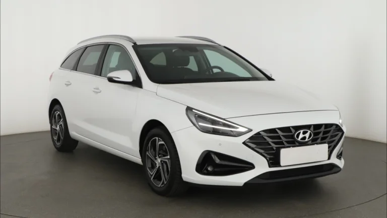 Hyundai i30, 2021