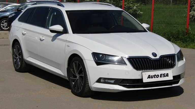 Škoda Superb III 2.0 TDi L&K