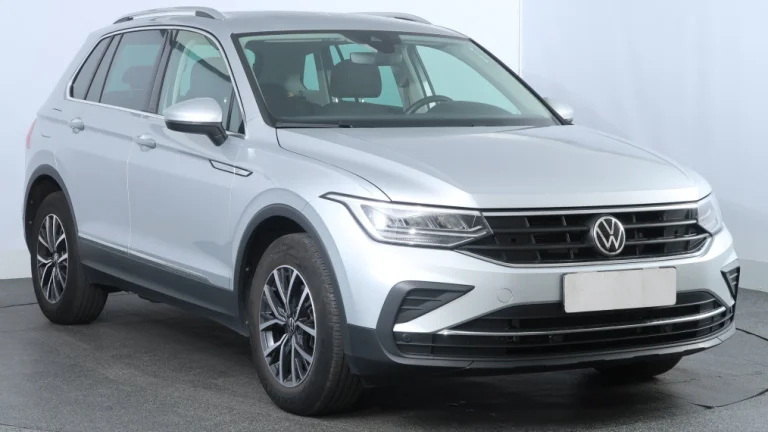 Volkswagen Tiguan, 2020