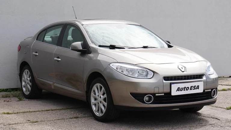 Renault Fluence 1.6i