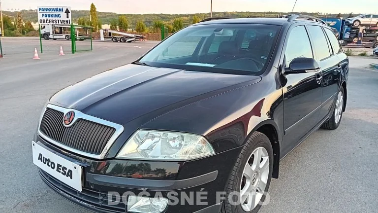 Škoda Octavia II 2.0 TDi Elegance