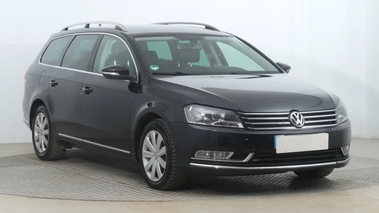 Volkswagen Passat, 2012