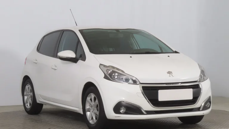 Peugeot 208, 2016