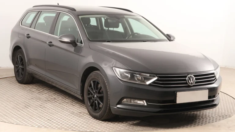Volkswagen Passat, 2015