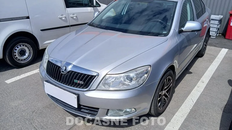 Škoda Octavia II 2.0 TDi Elegance
