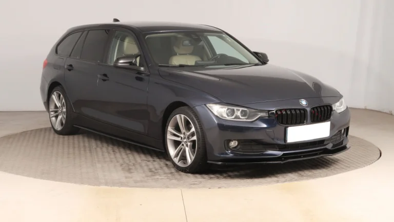 BMW 318 d, 2013