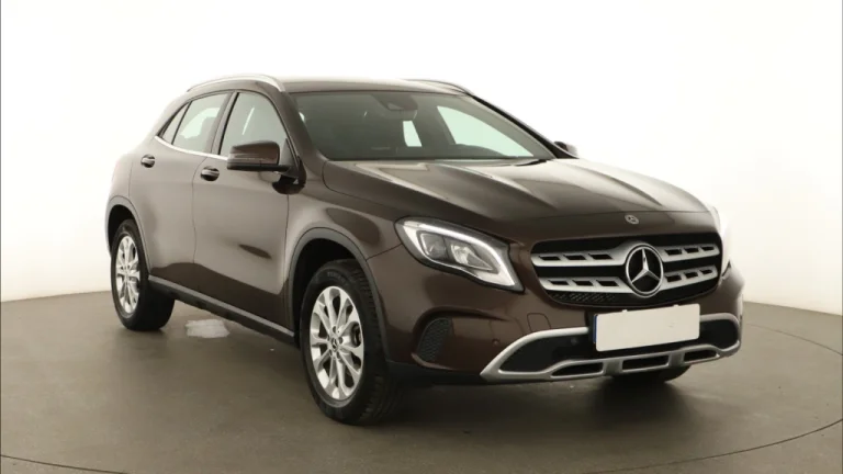 Mercedes-Benz GLA 200d, 2018
