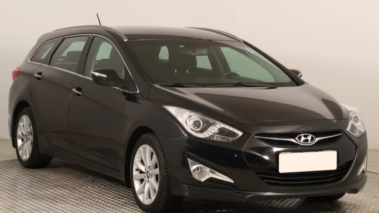 Hyundai i40, 2012