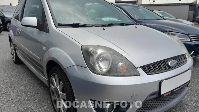 Ford Fiesta 2.0i 