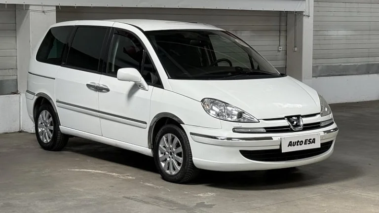 Peugeot 807 2.0HDi 