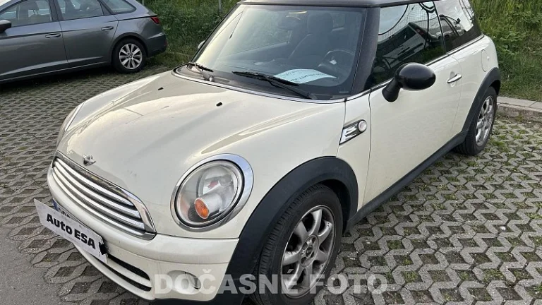 Mini Cooper 1.6D 