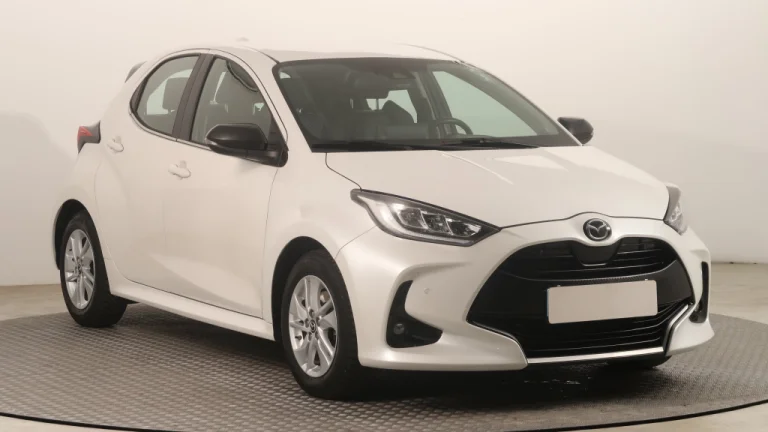 Mazda 2, 2022