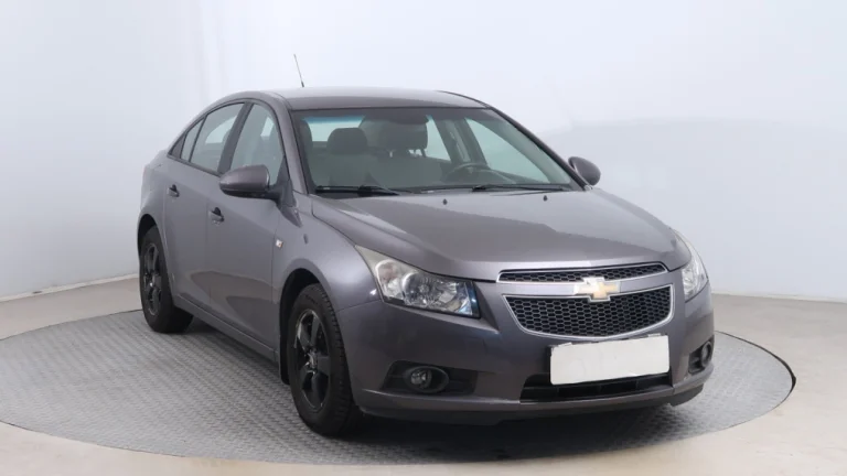 Chevrolet Cruze, 2011