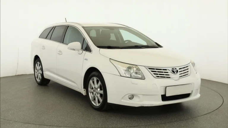 Toyota Avensis, 2010