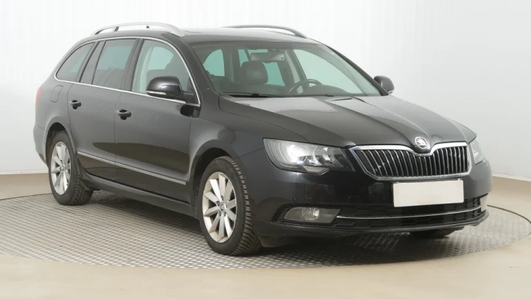 Škoda Superb, 2015