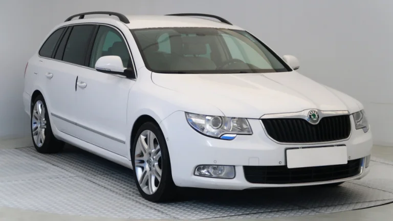 Škoda Superb, 2010
