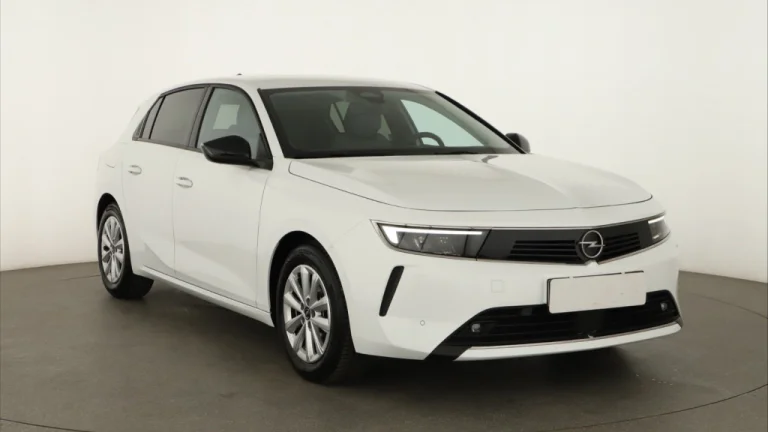 Opel Astra, 2024