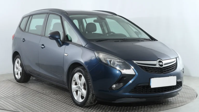 Opel Zafira Tourer, 2012