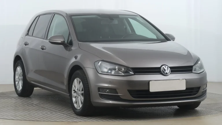 Volkswagen Golf, 2016
