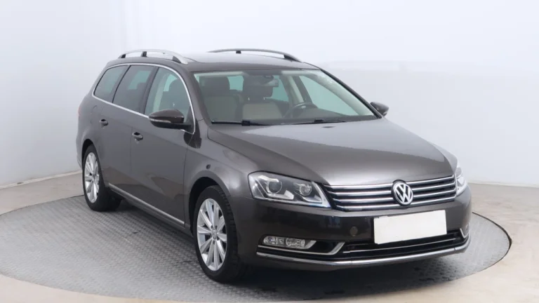Volkswagen Passat, 2012