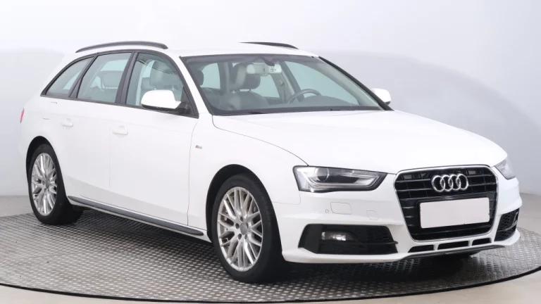 Audi A4, 2015