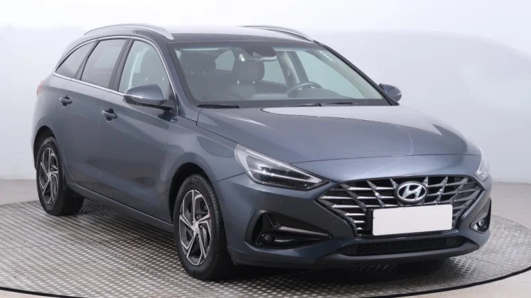 Hyundai i30, 2023