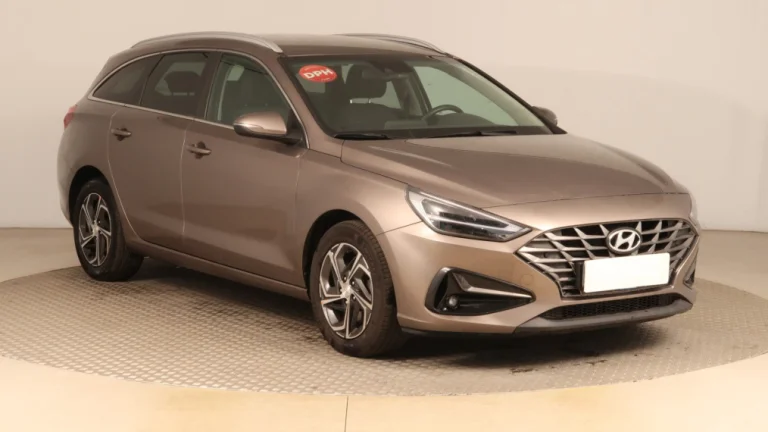 Hyundai i30, 2023