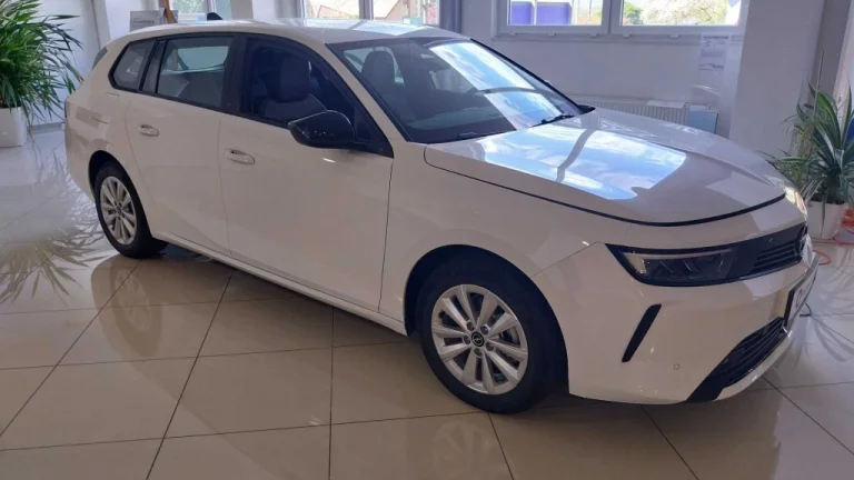 Opel Astra, 2025