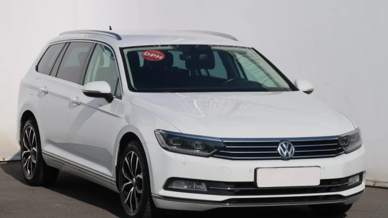 Volkswagen Passat, 2015