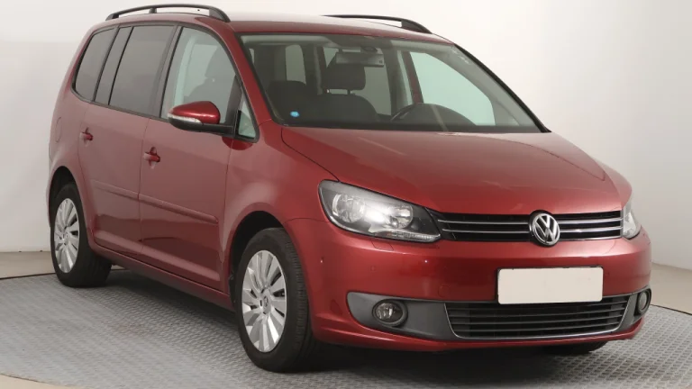 Volkswagen Touran, 2011
