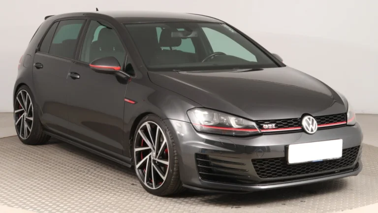 Volkswagen Golf, 2015