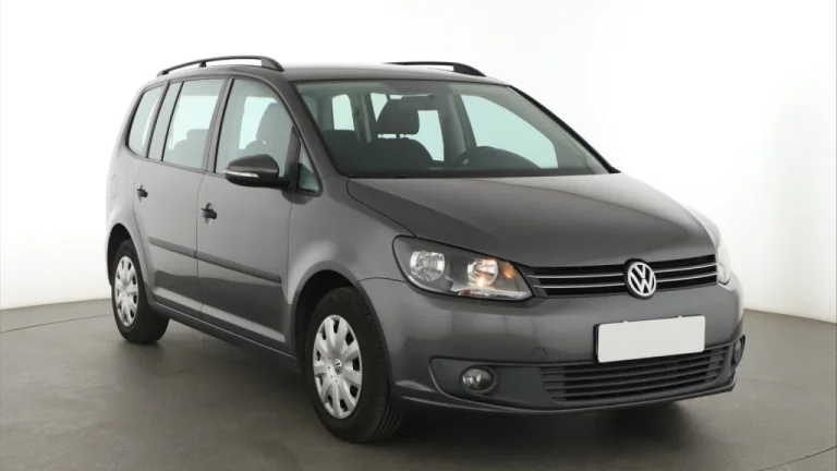 Volkswagen Touran, 2011